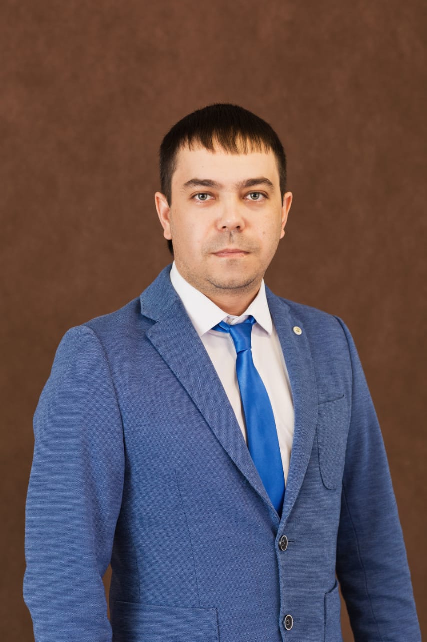 Шарыпов Григорий Сабитьевич.
